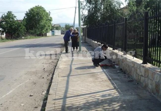 Цял следобед погребения в Яхиново