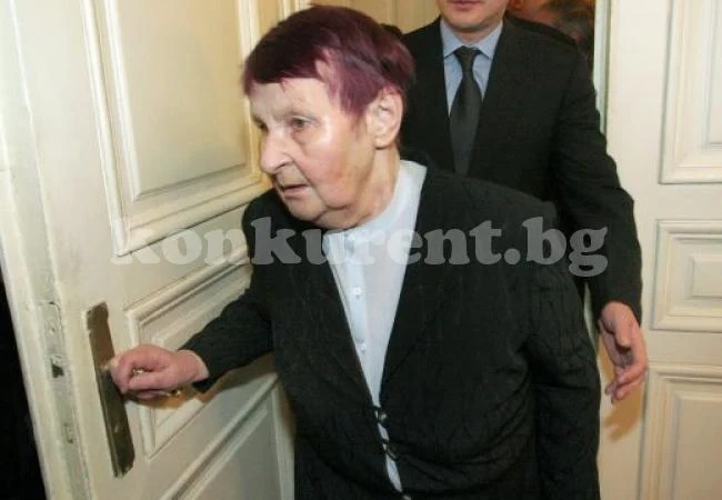 Почина майката на Сергей Станишев