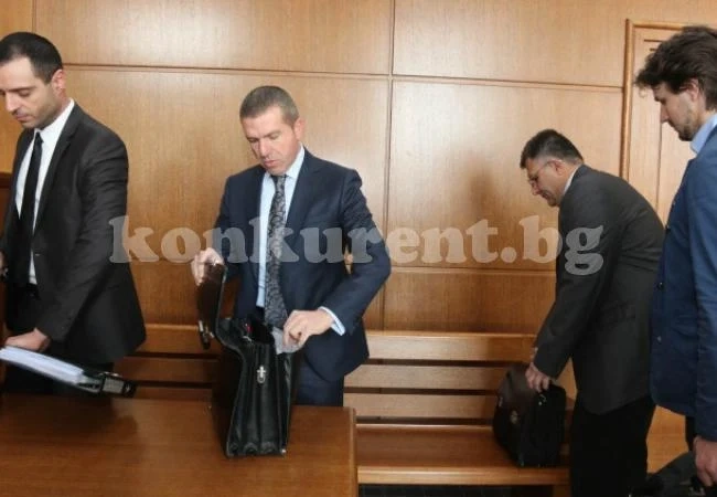 Избраха съдиите за КТБ