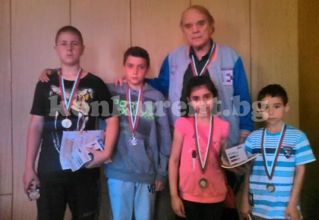 Таланти от Оряхово се изявиха в шахмата