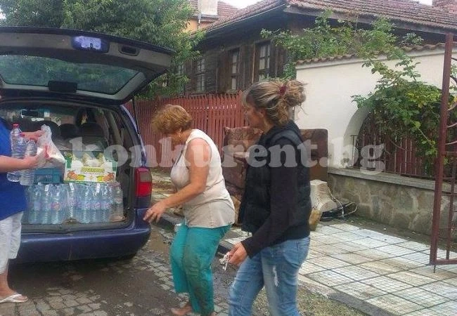 Пътуващ търговец снабдява с продукти жителите на видинско село