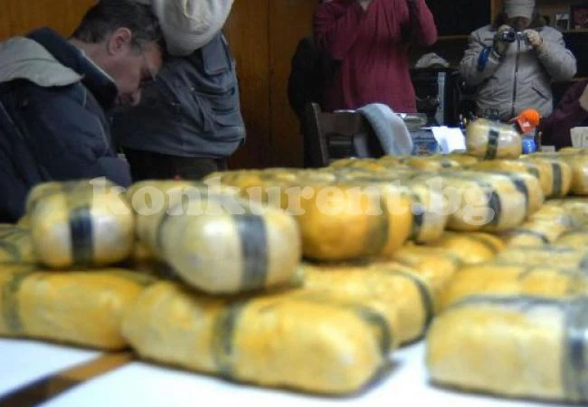 Хванаха женска банда с 60 кг хероин на “Капитан Андреево”