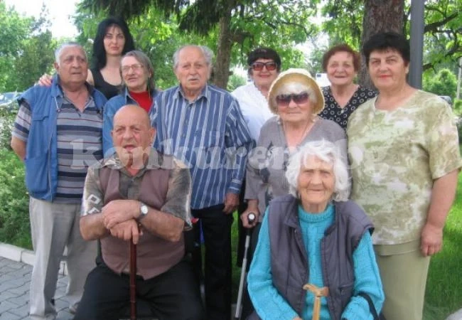 Домът за стари хора в Мездра стана на 6 години