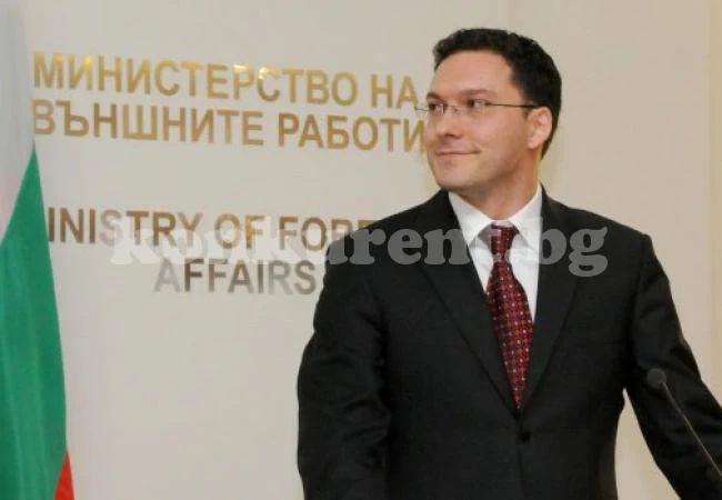 Митов: Натовските войски са наши войски, разполагането им в България е в рамките на споразуменията постигнати в Уелс