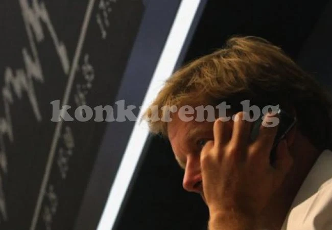 Нефтът поевтинява на фона на новините от Гърция, предаде Интерфакс
