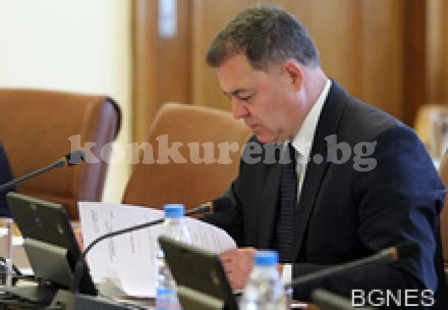 Ненчев: Към МО няма искане за постоянно разполагане на техника на НАТО