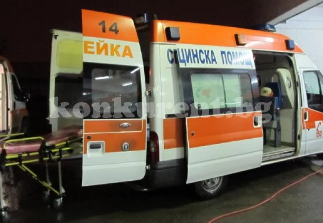 Пребиха млад мъж пред казино
