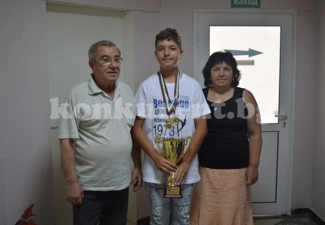 Шестокласникът Йоан се готви за нова международна победа