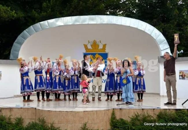 Фолклорна група „Хубавенка“ спечели „Златен Орфей“ и европейски приз