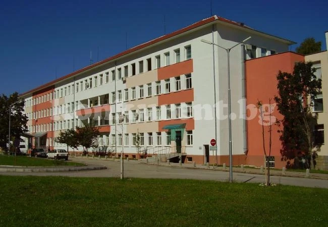 Присъда за медицинската сестра от Враца, заловена с фалшиви документи