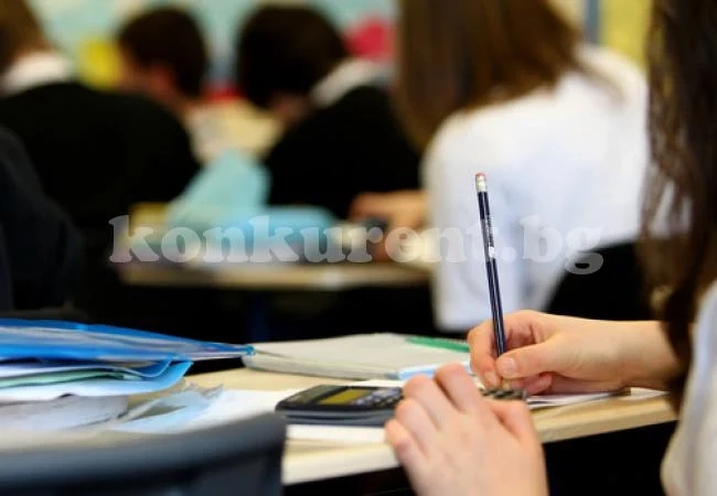 Последен шанс за седмокласници при третото класиране в гимназиите