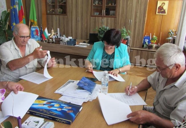 Подписаха трети договор за саниране в Берковица