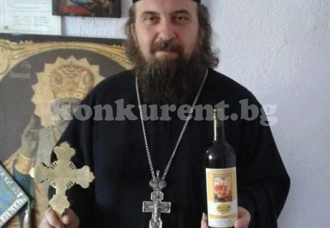 Попско селфи стана хит във Фейсбук