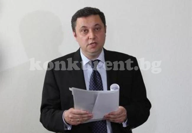 Яне Янев се кандидатира за кмет на Сандански