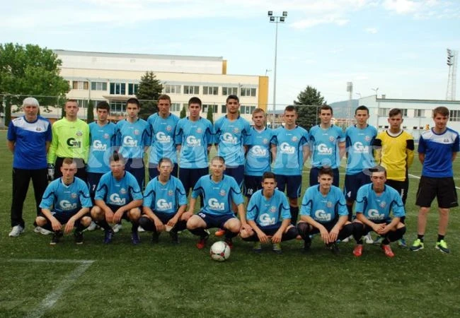 Монтана почва в U19 с гостуване в София