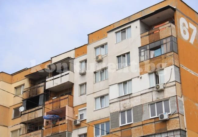 Активист на БСП едва не изгоря при пожар в дома си