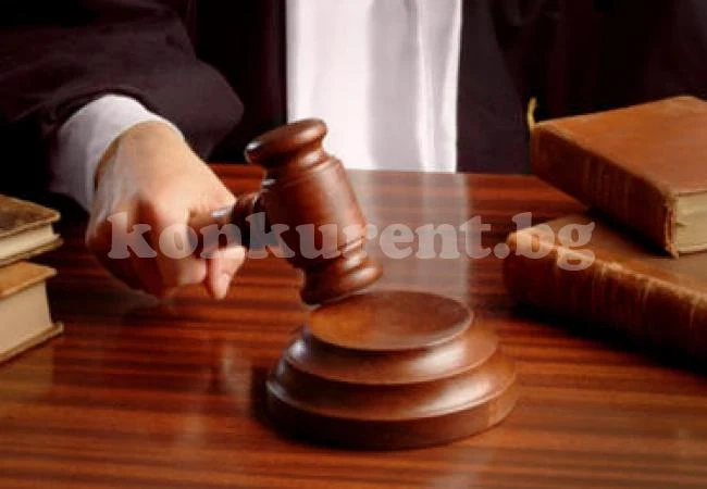 Глобиха мъж за псувня към полицай