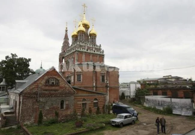 Изровиха имане в центъра на Москва