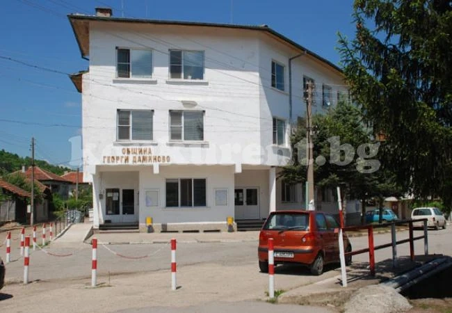 Изграждат водопроводи в две села