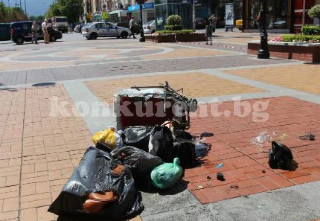 Взривиха изоставена чанта до метрото на НДК