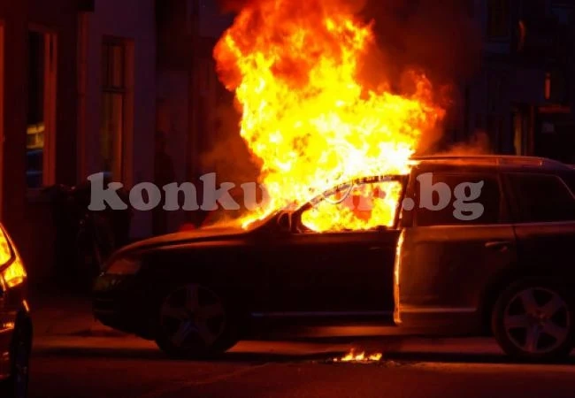 Горя „Фолксваген“ в монтанско село