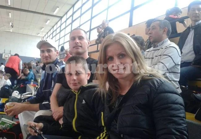 Фамилия Цветкови пристига от Германия за световното по таекуондо