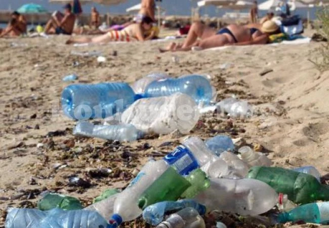 Къпането в Черно море стана като руска рулетка