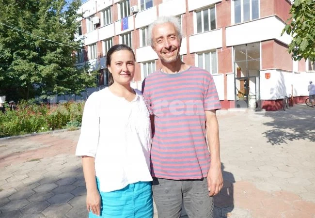 Вдигат сватба на бала в Бърдарски геран