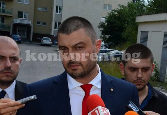 Бареков даде Яне Янев на главния прокурор за търговия с влияние, клевета и заплаха