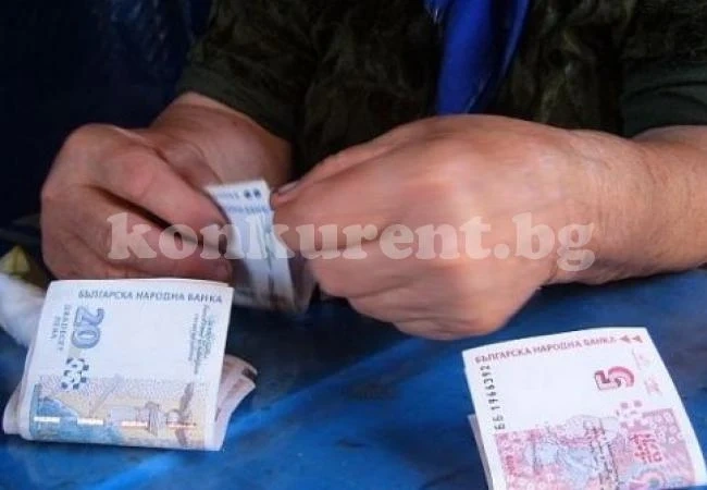 Жена от Бяла Слатина си „купи“ климатици за 1 600 лв.