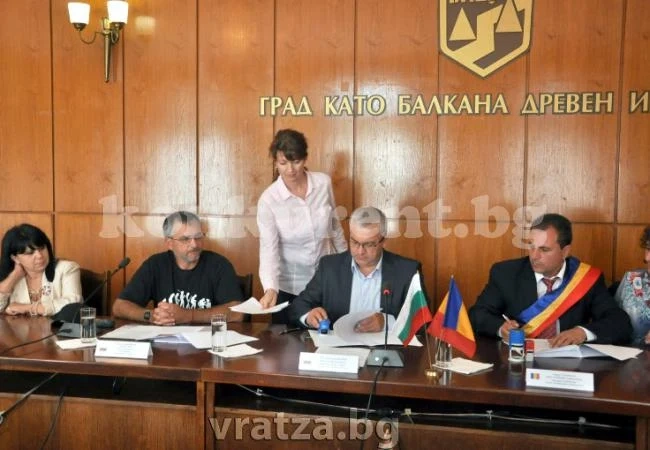 Враца подписа споразумение с Добрословени по проект