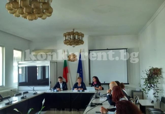 „Искам бебе“ се срещна с управници от Врачанско