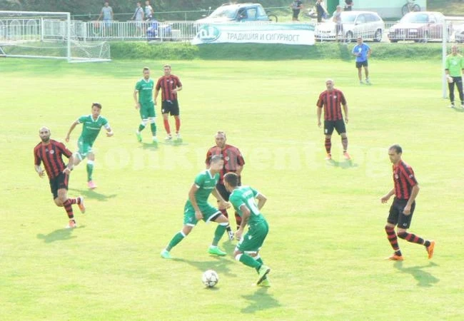 Аматьорският Локо загуби само с 0:5 от Лудогорец