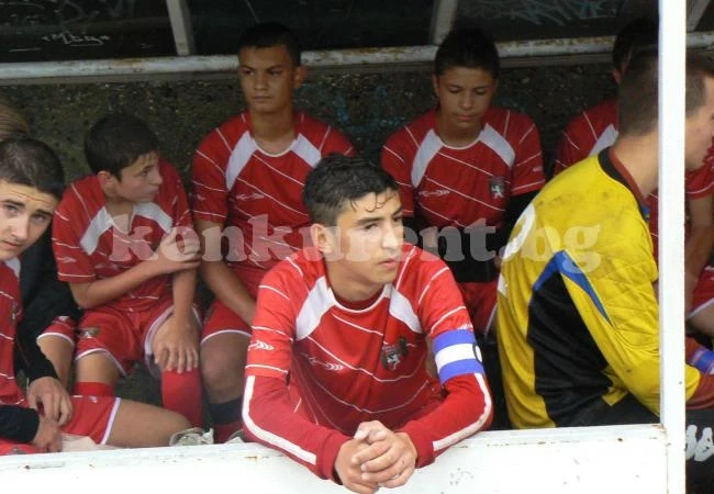 Привикаха трио от Ботев в национала U15