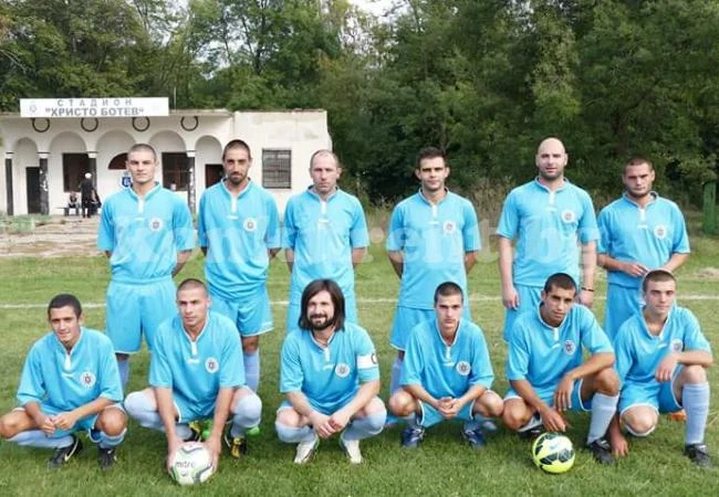 Банатчаните показват сила във Власатица