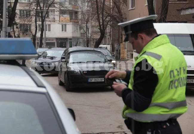 Прибраха в ареста пиян шофьор