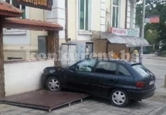 Вижте как паркира врачанин в Плевен