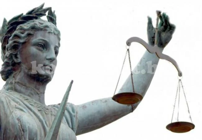 Осъдиха четирима нашенци за нападения и грабежи на старци в Австрия