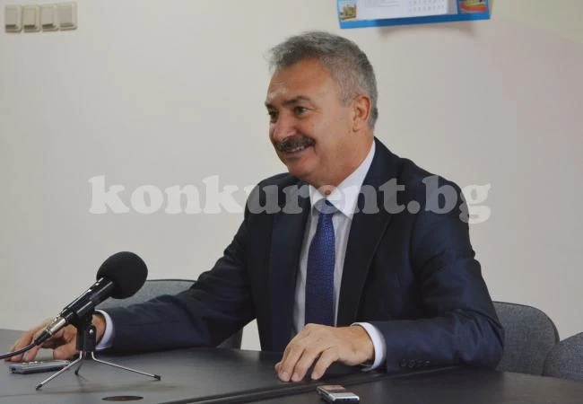 Златко Живков води в Монтана