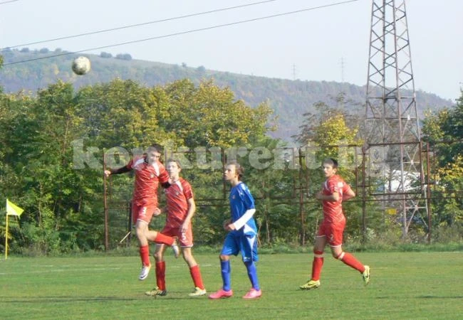 Ботев и Монтана извъртяха реми в дербито на U15