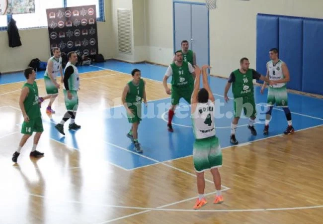 Ботев 2012 отстъпи от Брикс в НАЛБ