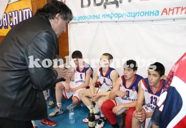 Юноши почнаха кампанията край Дунав