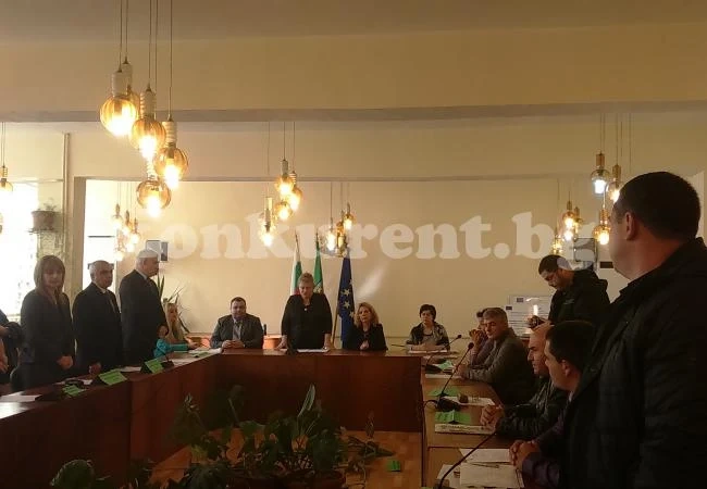 Общинският съвет в Роман се събра за първо заседание