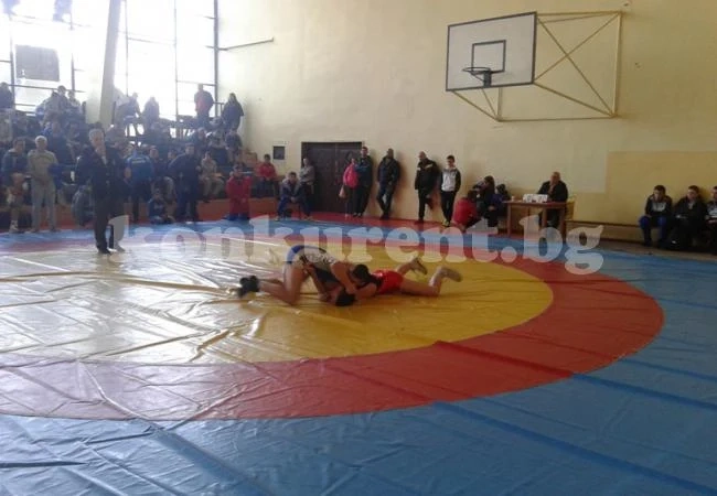 12 борци от Враца се пускат в турнир