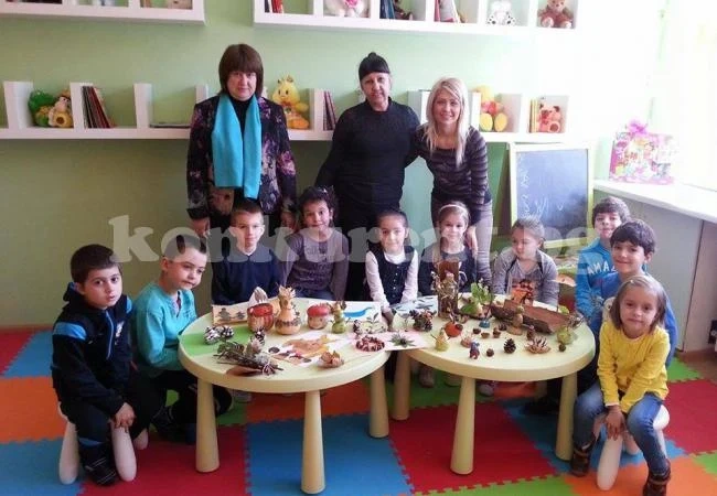 Есента заблестя в библиотеката във Враца
