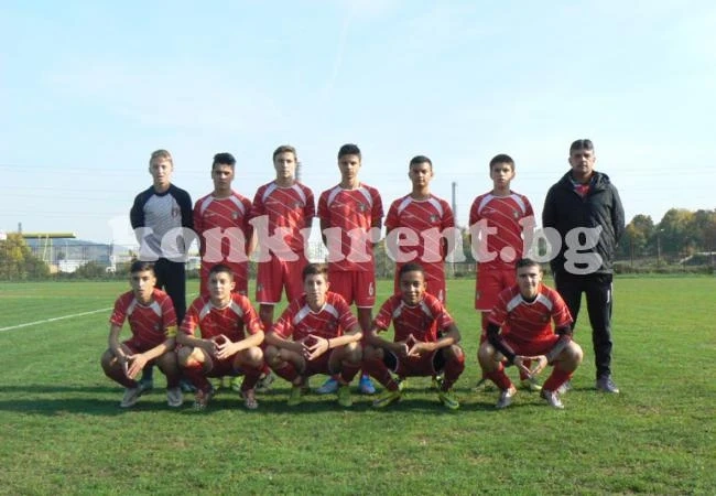 Квартет от Ботев отива на лагер с национала за U15