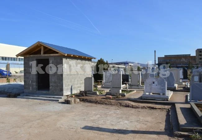 Завършиха костницата в Старите гробища във Враца