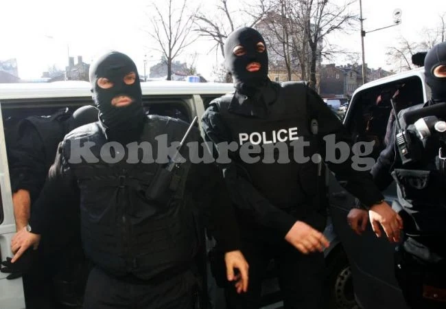 Шестима от задържаните при акция на ГДБОП във Враца остават в ареста