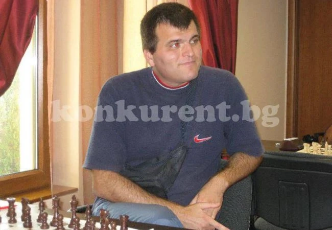 Излъчиха призьорите по шахмат за ноември