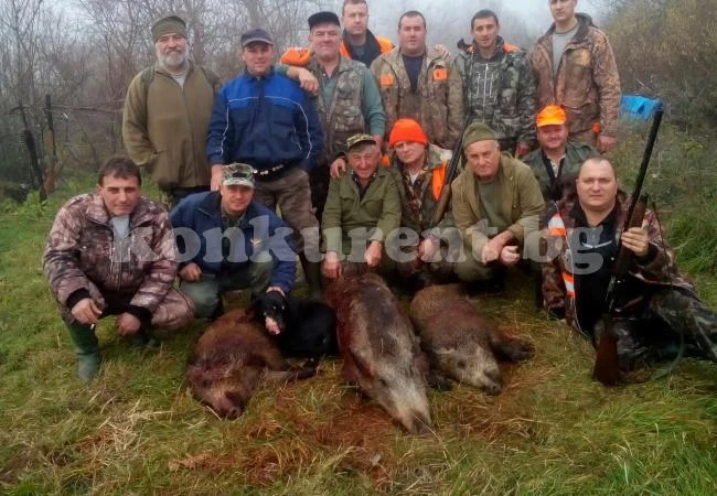 Дружинка гътна три прасета